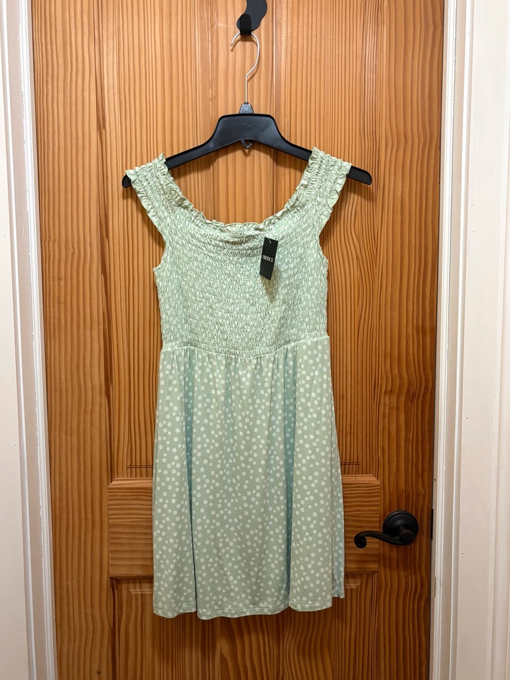 NWT Forever 21 Women’s Light Green Polka Dot Summer Dress Sz M